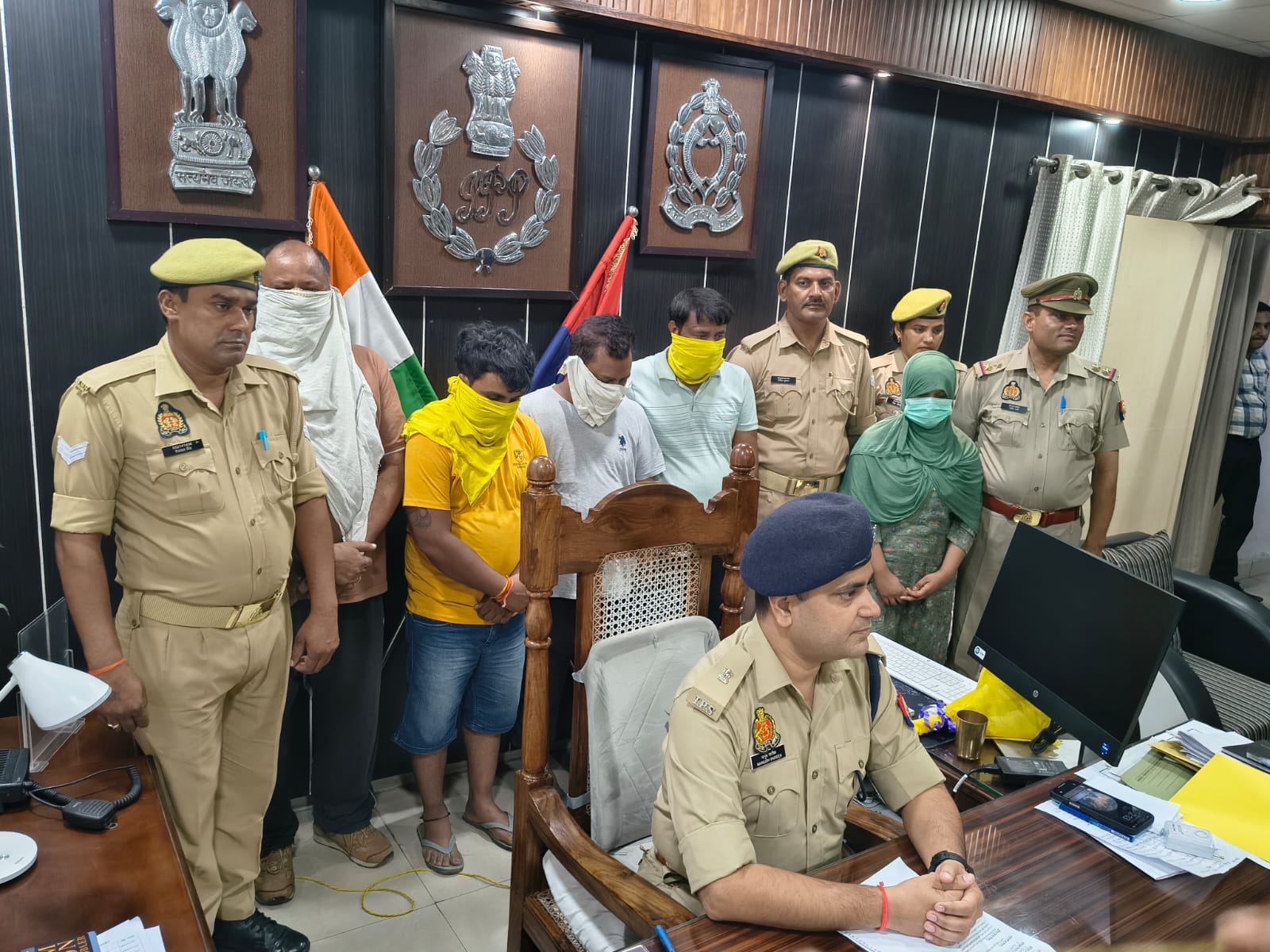 Bareilly News हनीट्रैप गैंग का खुलासा: छात्रा के सहारे लोगों को फंसाकर मांगते थे रंगदारी, पांच गिरफ्तार