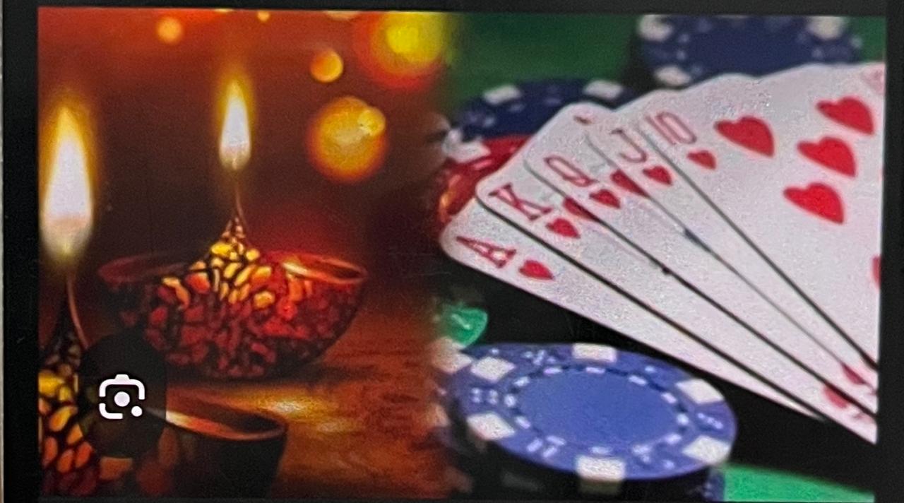 KASGANJ NEWS नदरई गेट क्षेत्र में जुआ का मामला उजागर, दो गैंगस्टर सहित चार   शामिल, शहर के रहीश जादे खेल रहे थे जुआ