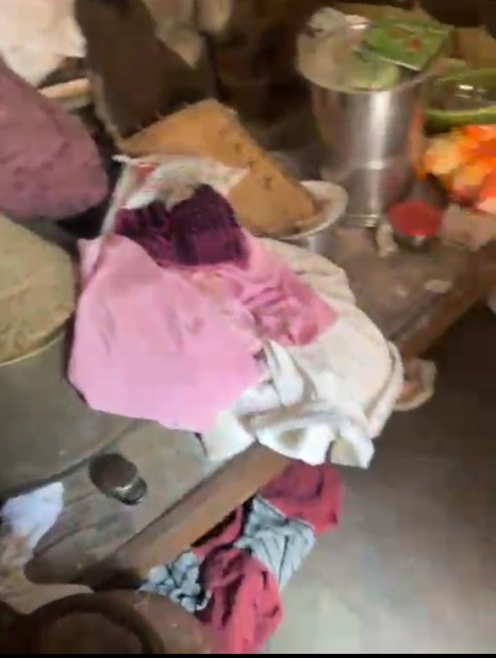 Bareilly News : ग्राम प्रधान के घर लाखों की चोरी, जेवरात और नकदी लेकर फरार हुए चोर