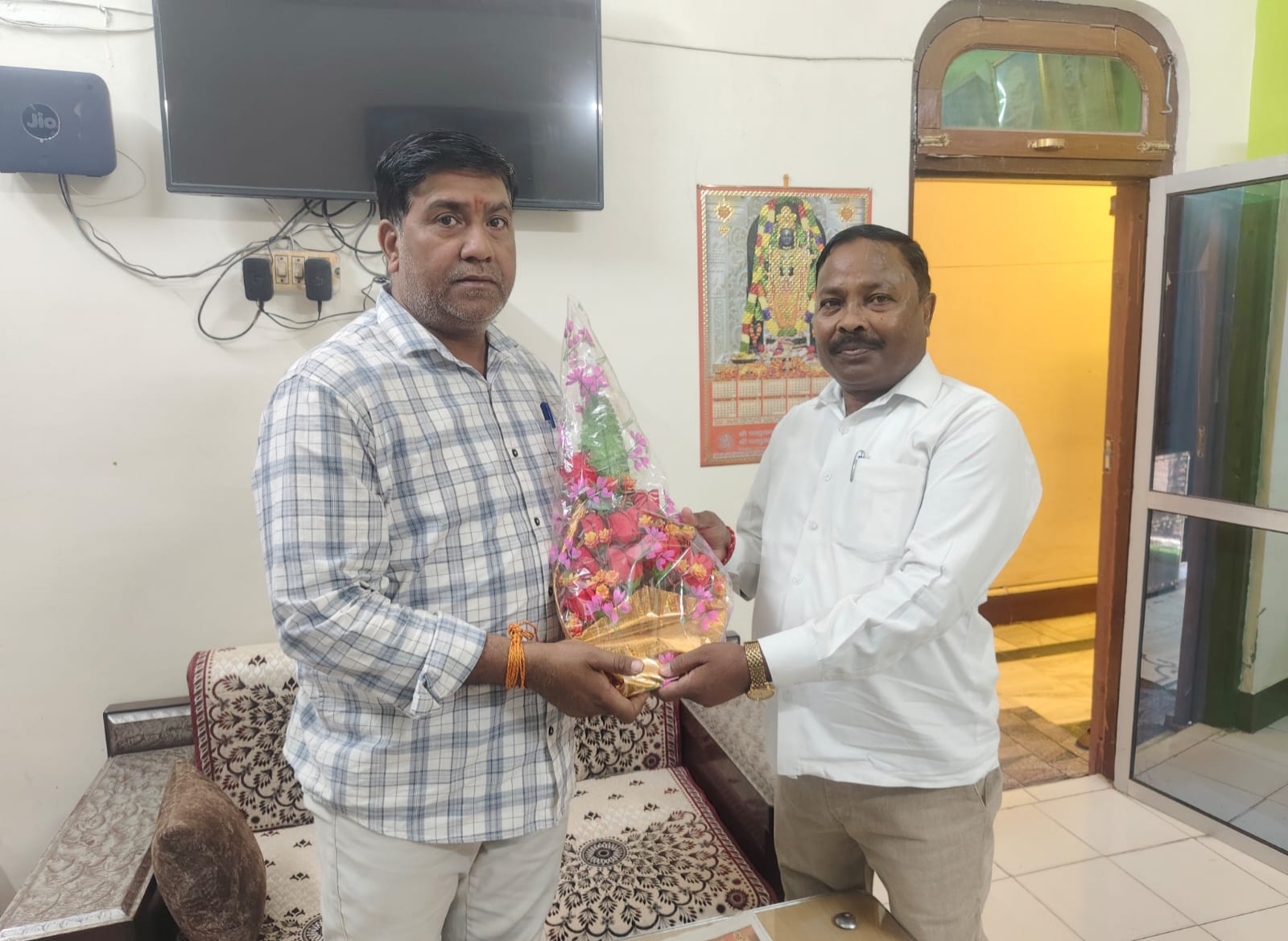 KASGANJ:नवनियुक्त भाजपा जिला उपाध्यक्ष का गंजडुंडवारा में जोरदार स्वागत, कार्यकर्ताओं में दिखा उत्साह