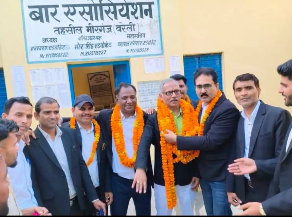 Bareilly News : बार एसोसिएशन चुनाव में कांटे की टक्कर, अशोक उपाध्याय बने अध्यक्ष