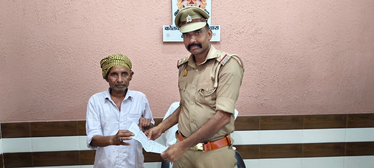 KASGANJ: "मेहनत की कमाई ले उड़े साइबर ठग, इंस्पेक्टर राधेश्याम की त्वरीत कार्यवाही पलट दी पूरी बाजी"