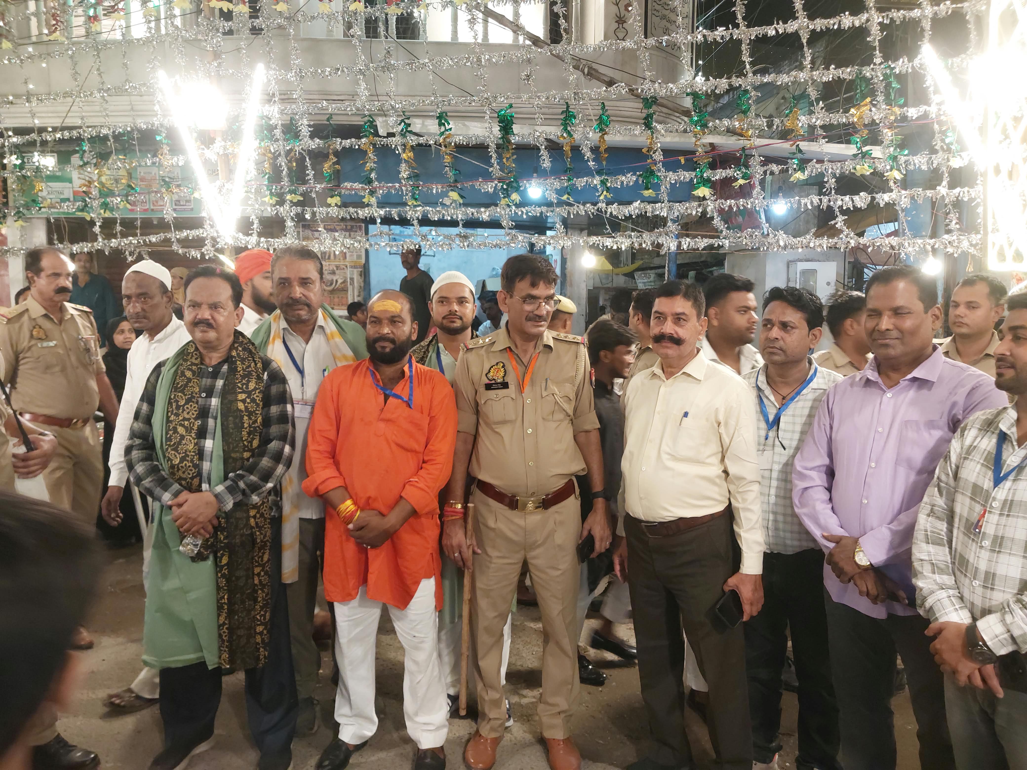 शान से निकला जुलूस-ए-मोहम्मदी, गूंजे नारे