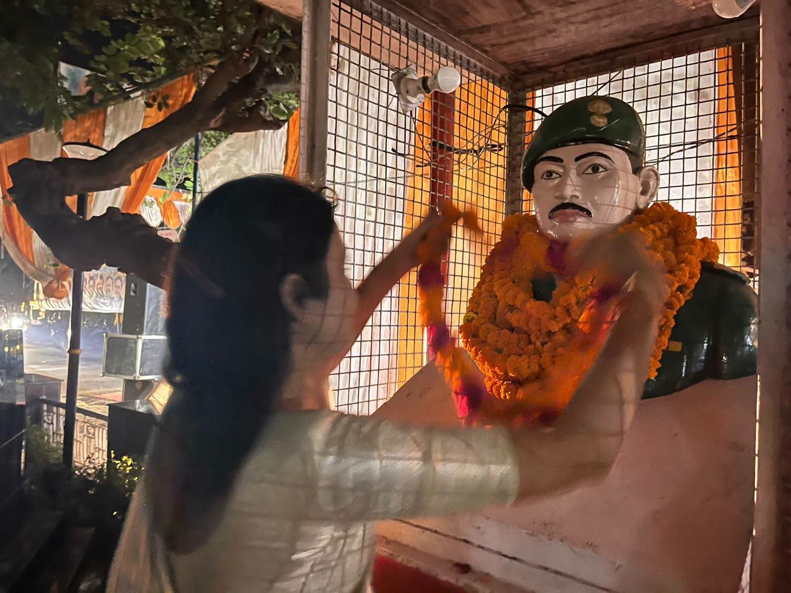शाहजहांपुर: शहीद दिवस पर परमवीर चक्र विजेता शहीद वीर अब्दुल हमीद को दी भावभीनी श्रद्धांजलि